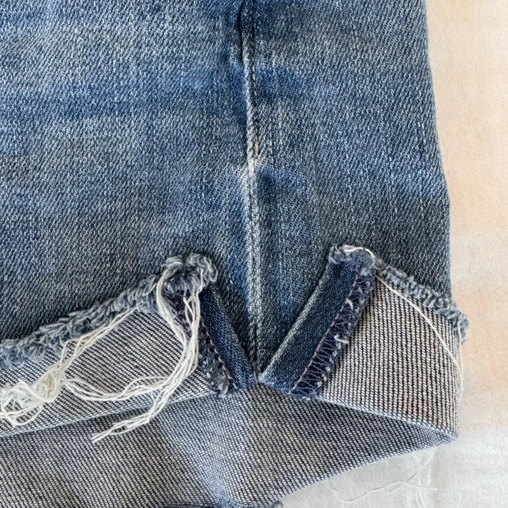 MOTHER DENIM Rascal Slit Flip Shorts - Picture 5 of 6